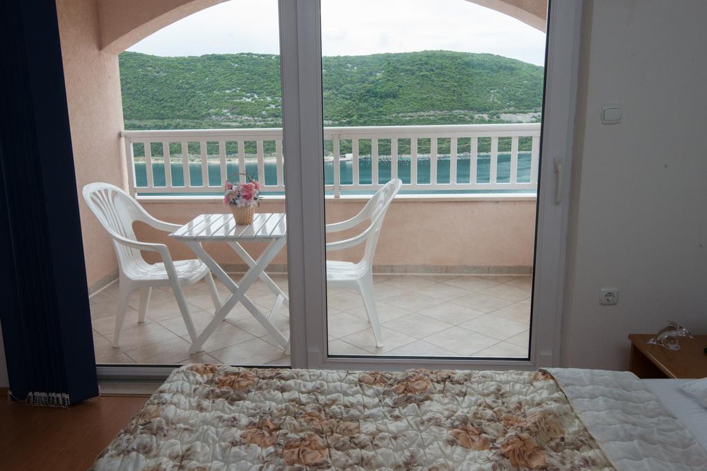 Apartments Obradovic Neum Esterno foto