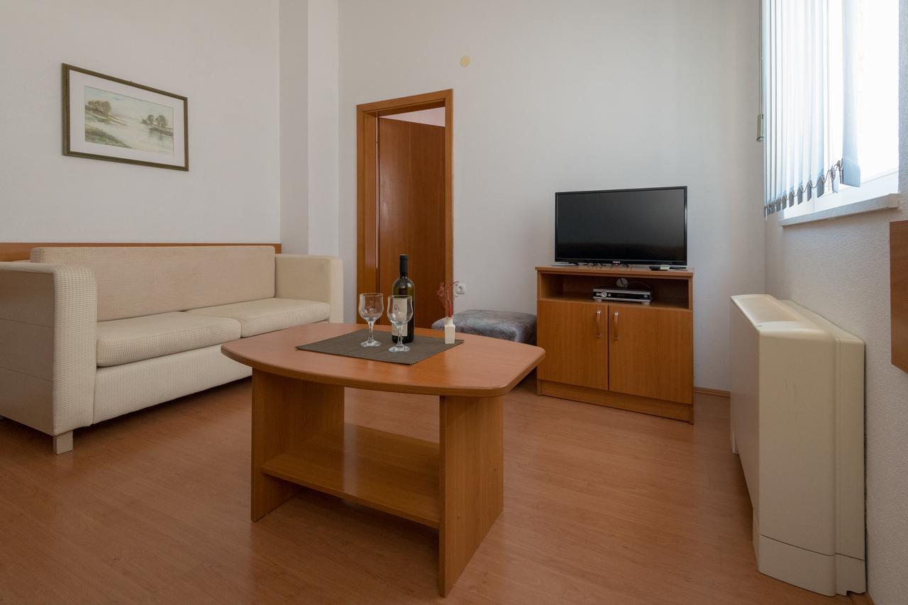 Apartments Obradovic Neum Esterno foto