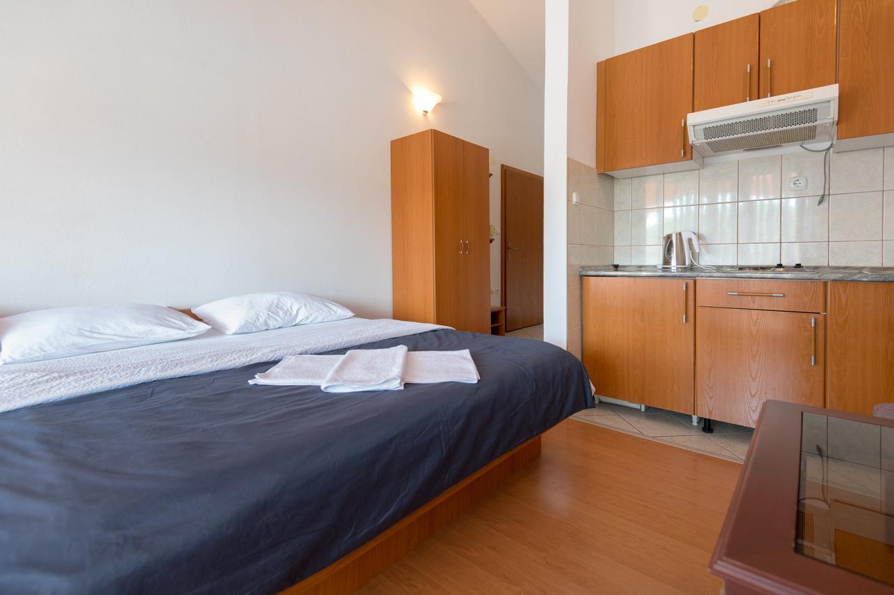 Apartments Obradovic Neum Esterno foto