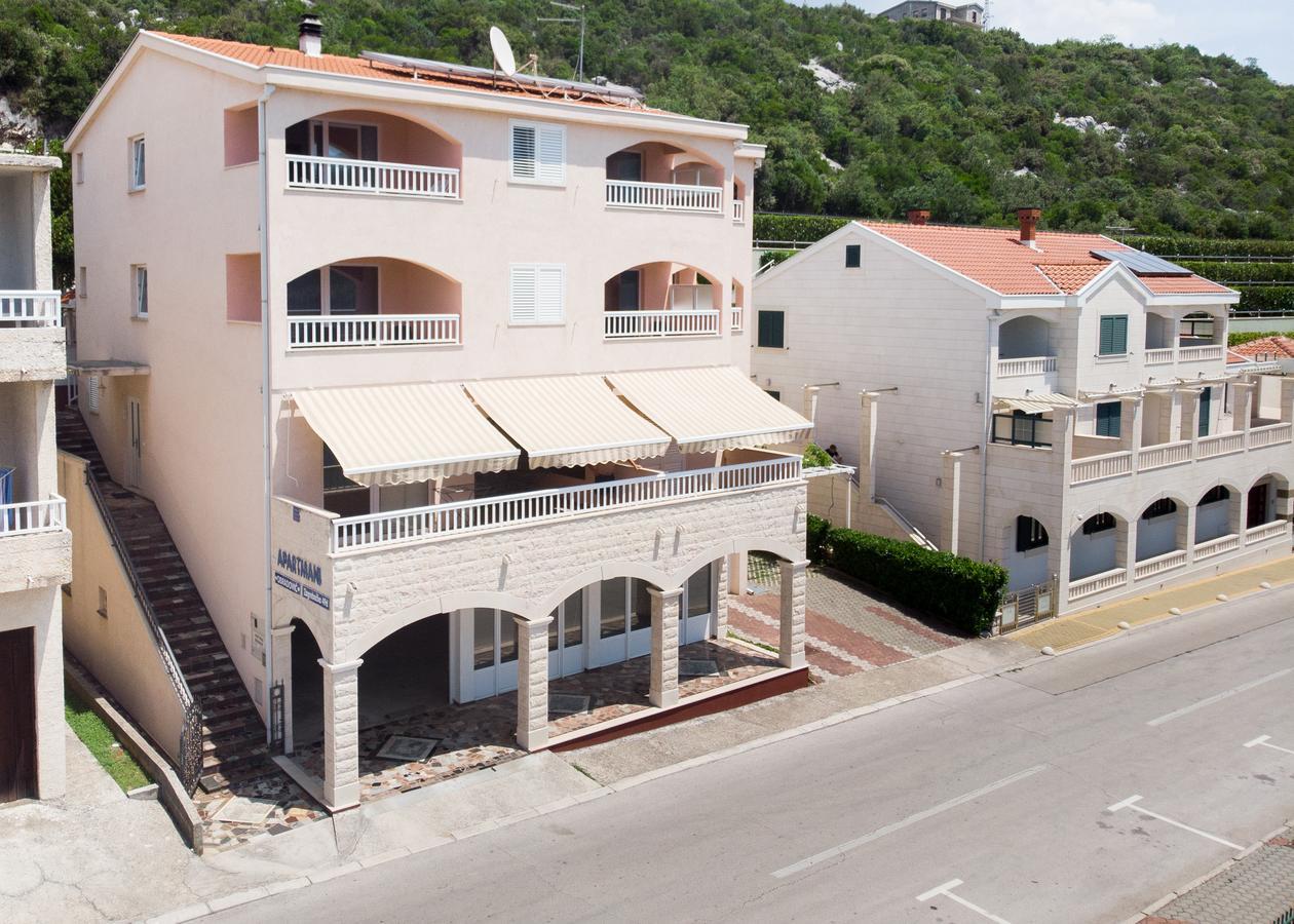 Apartments Obradovic Neum Esterno foto
